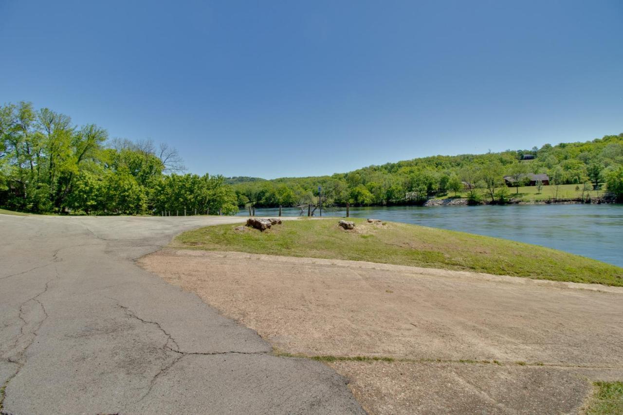 Spacious White Rivers Jewel Fishing Haven! Flippin Exterior photo