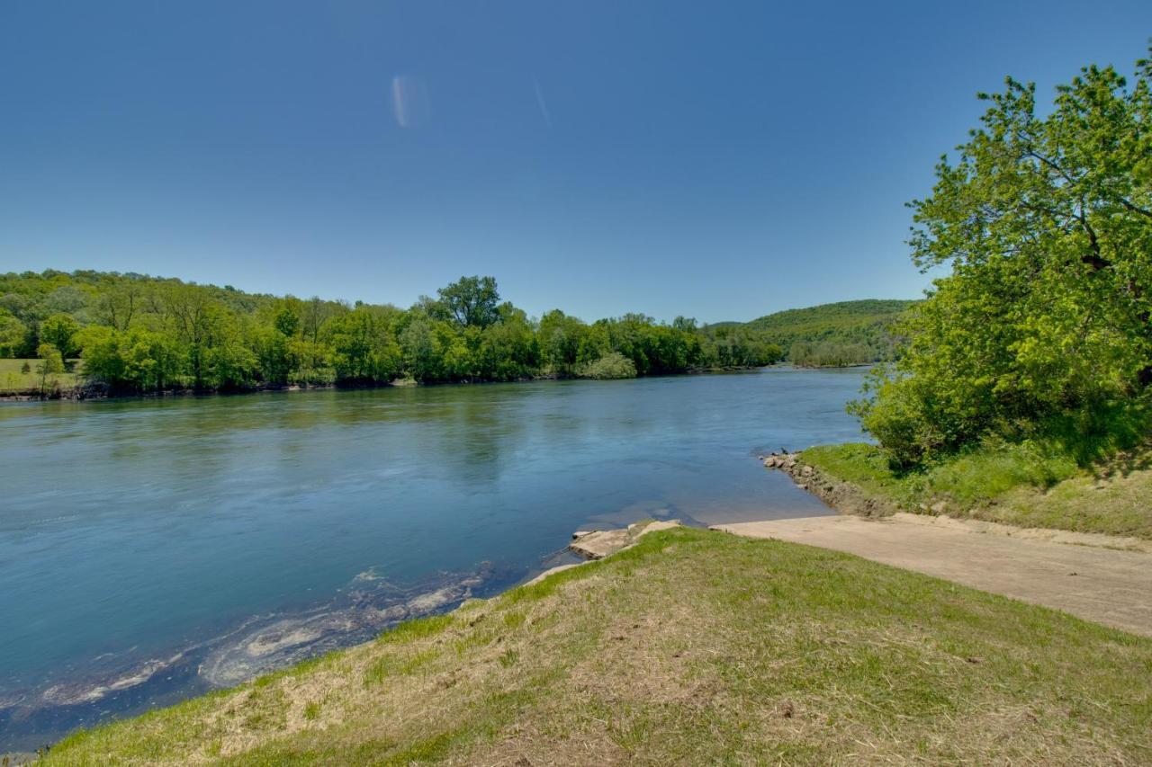 Spacious White Rivers Jewel Fishing Haven! Flippin Exterior photo